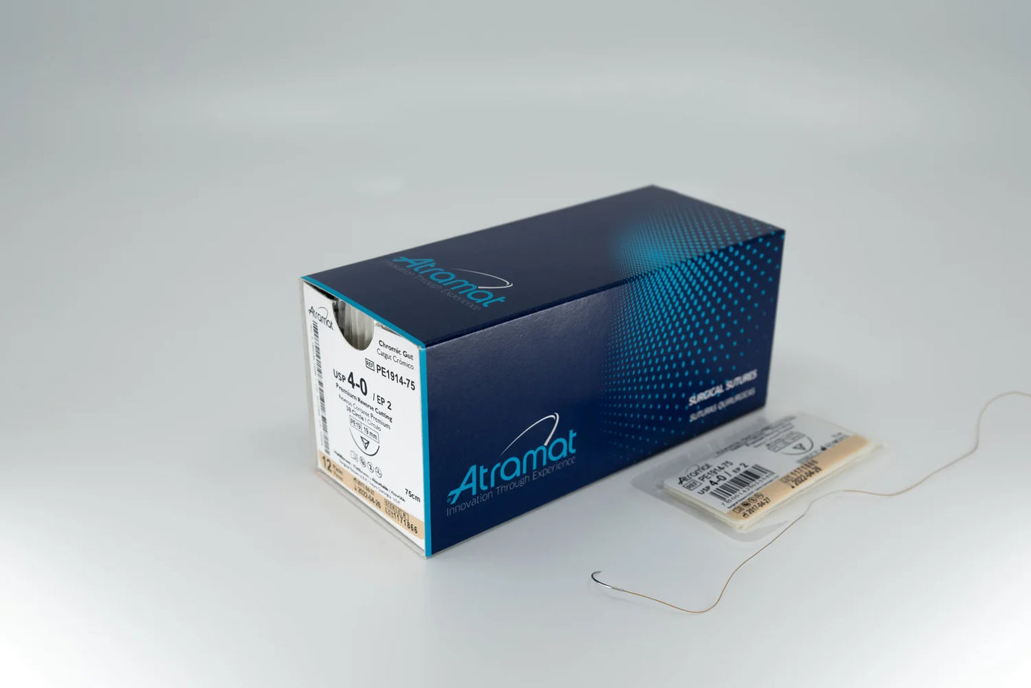 Sutura ATRAMAT Catgut Crómico R2012-75 USP 2-0 de 75 cm con aguja R20