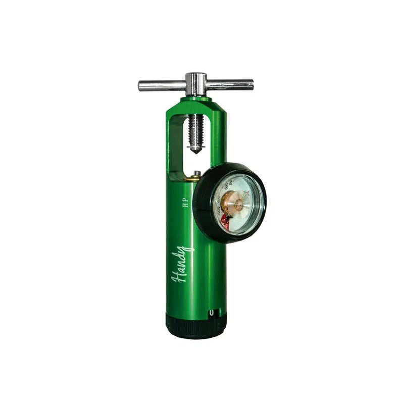 Regulador de oxígeno Handy 1010 verde completo, con manómetro al costado y tornillo de sujeción en T.