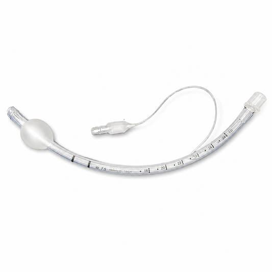 Tubo endotraqueal Inhalo-Tech con globo, PVC tipo Murphy, balón suave y válvula piloto, sobre fondo blanco