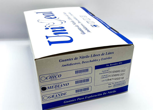 Caja UniSeal 054-7 guante de nitrilo estéril para exploración talla mediana, 50 pares, sobre blanco