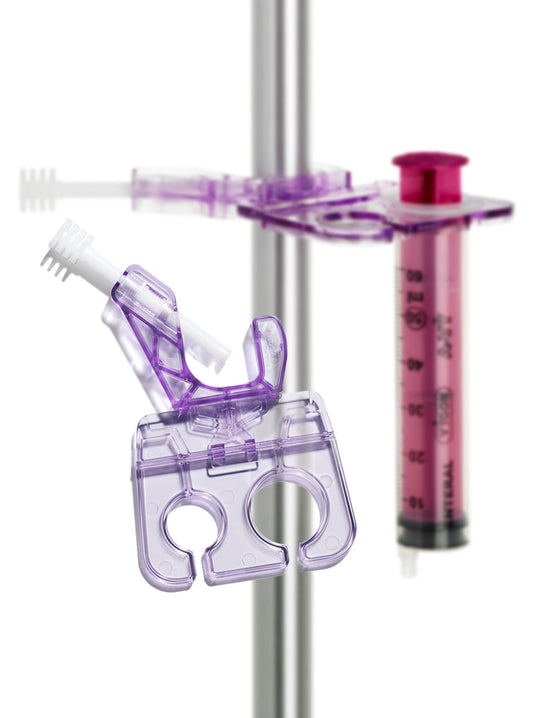 Vygon soporte nutrisafe2 367.011 sujeto a asta de suero con jeringa enteral de 60 ml en vertical