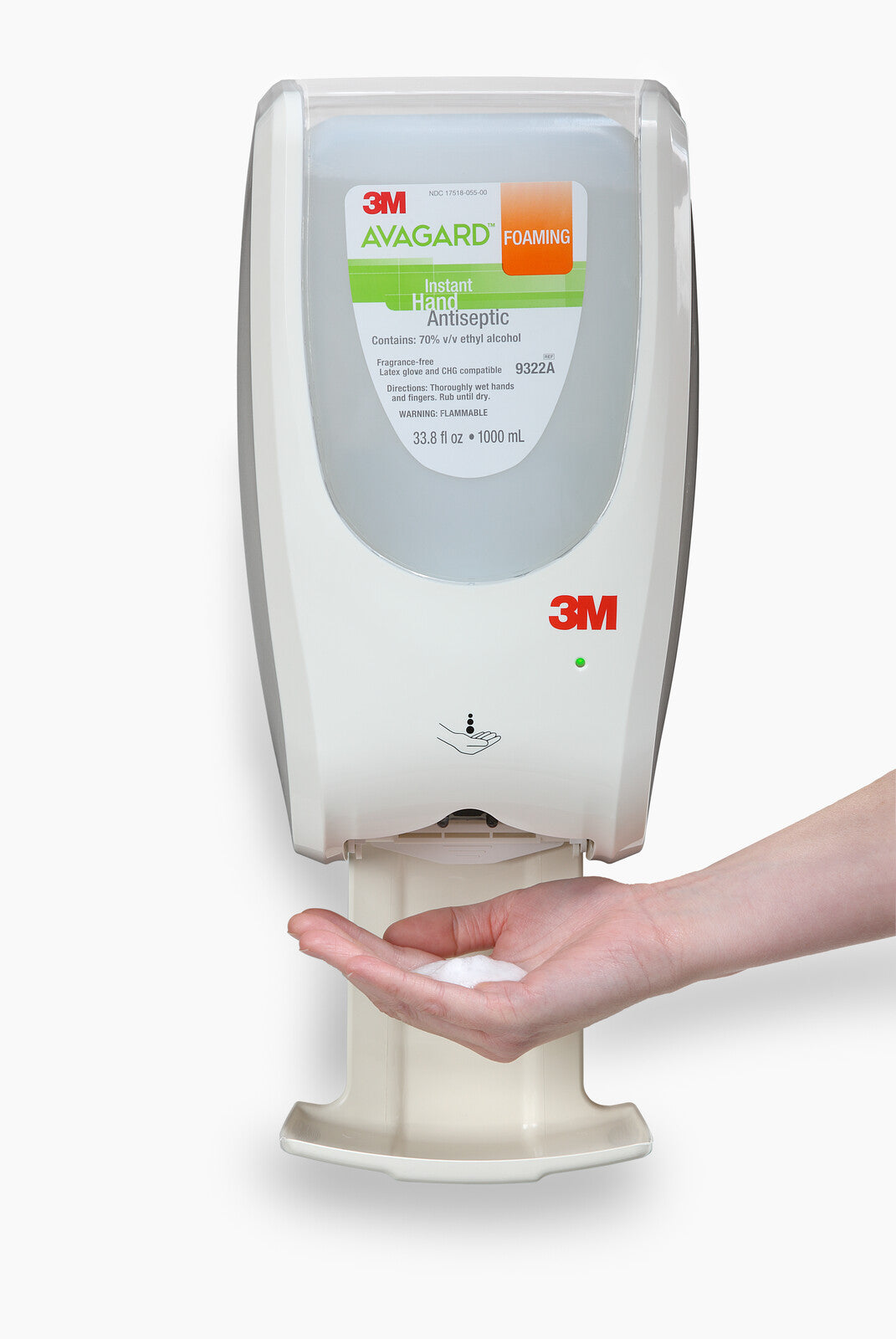 Dispensador de pared universal manos libres 3M Avagard 9240; el frasco de Avagard Foaming que aparece dentro es ilustrativo y se vende por separado