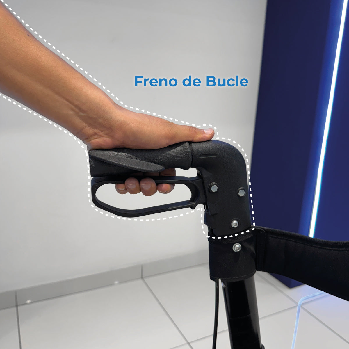 Freno de bucle en la empuñadura de la andadera Handy AN01A