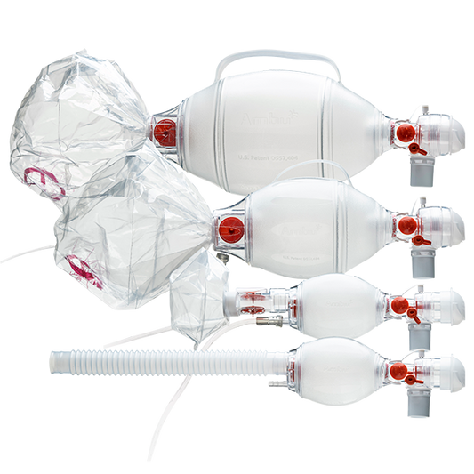 Foto de familia Ambu SPUR II: cuatro versiones sin mascarillas. Se vende una pieza 330003000, resucitador pediátrico con bolsa reservorio y mascarilla infantil según tabla del fabricante.