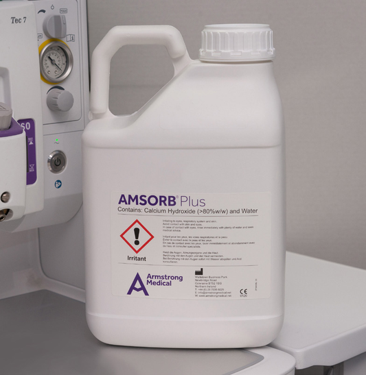 Jarra Armstrong Medical AMSORB Plus AMAB3000 de 5 litros, vista del envase