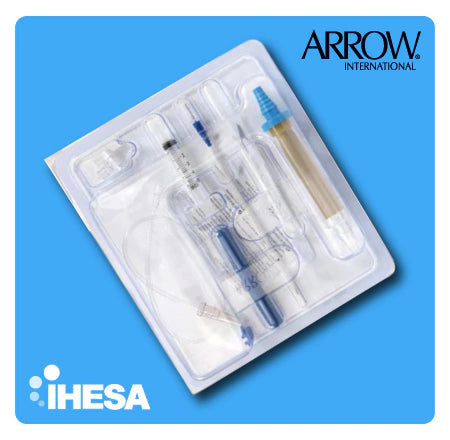 Kit Arrow para neumotórax con catéter 8 Fr, aguja 18 G y válvula de Heimlich