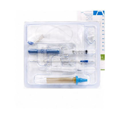 Bandeja del set Arrow AI-01500-E con catéter 8 Fr, jeringa 5 ml y válvula de Heimlich
