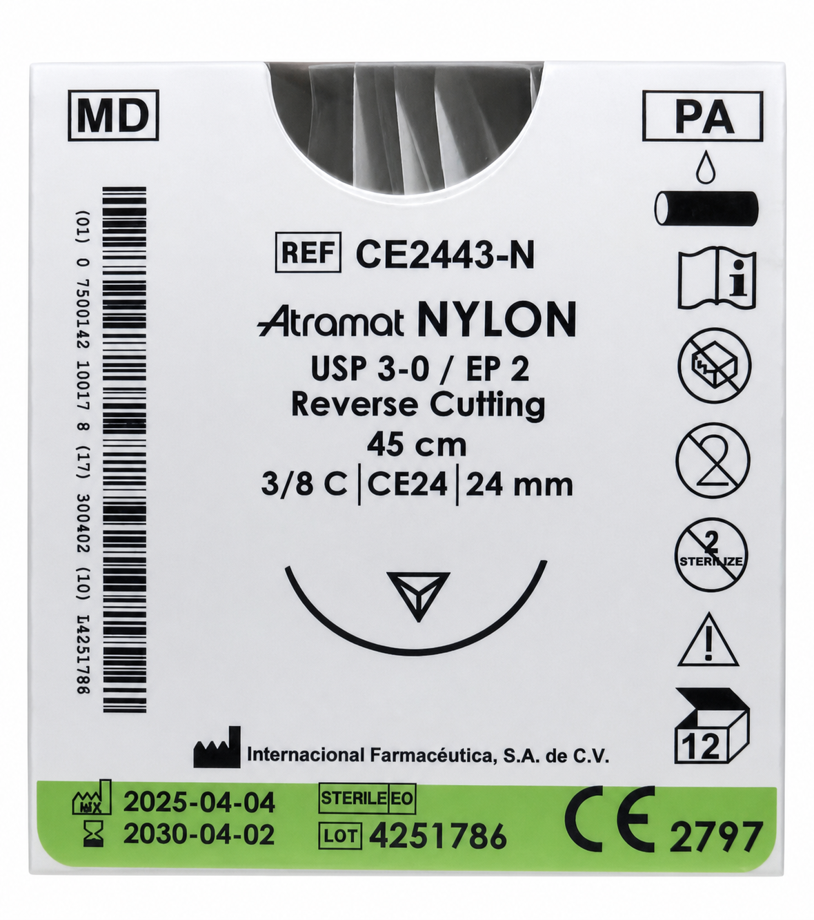 Atramat Nylon CE2443-N, sutura no absorbible USP 3-0 de 45 cm con aguja CE24 de 24 mm sobre fondo blanco