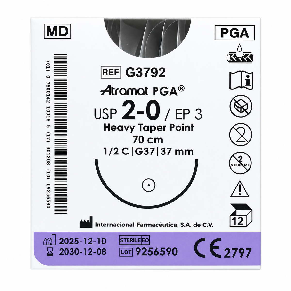 Atramat G3792, PGA USP 2-0 de 70 cm con aguja G37 de 37 mm sobre fondo blanco