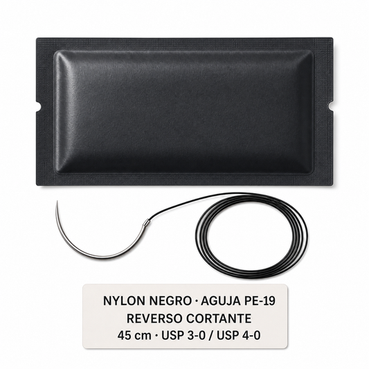Imagen ilustrativa optimizada: Atramat Nylon negro USP 4-0 con aguja PE-19 reverso cortante, 45 cm, sobre fondo blanco