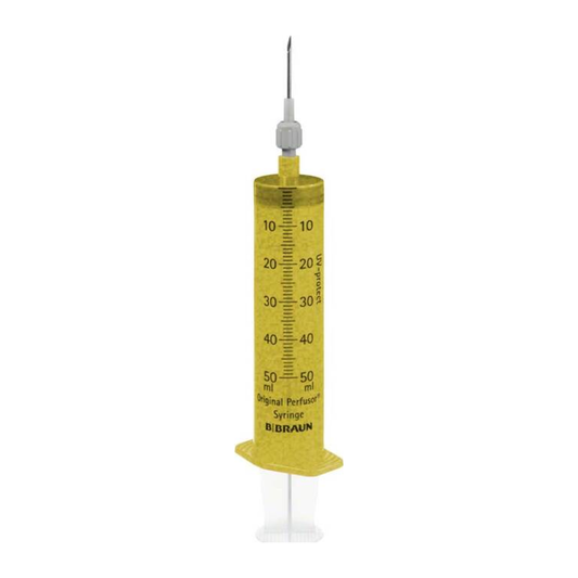 B. Braun Original Perfusor 8728861F-06, jeringa naranja UV de 50 ml con filtro de 15 µm, sobre fondo blanco