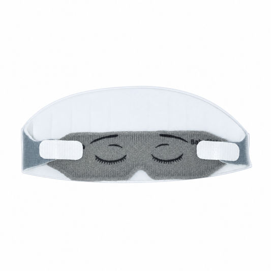 BabySleep HR-BS-PT, antifaz gris pretérmino para fototerapia con correa de sujeción, sobre fondo blanco