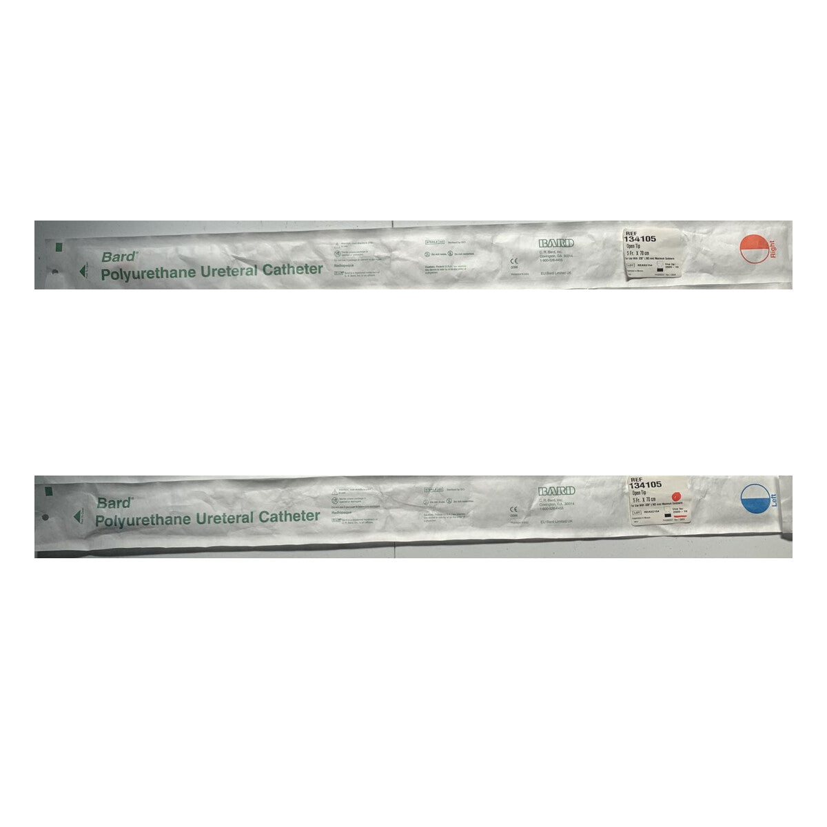 Catéter ureteral BD Bard 134105, empaque derecho rojo e izquierdo azul, punta abierta, 5 Fr × 70 cm, sobre fondo blanco
