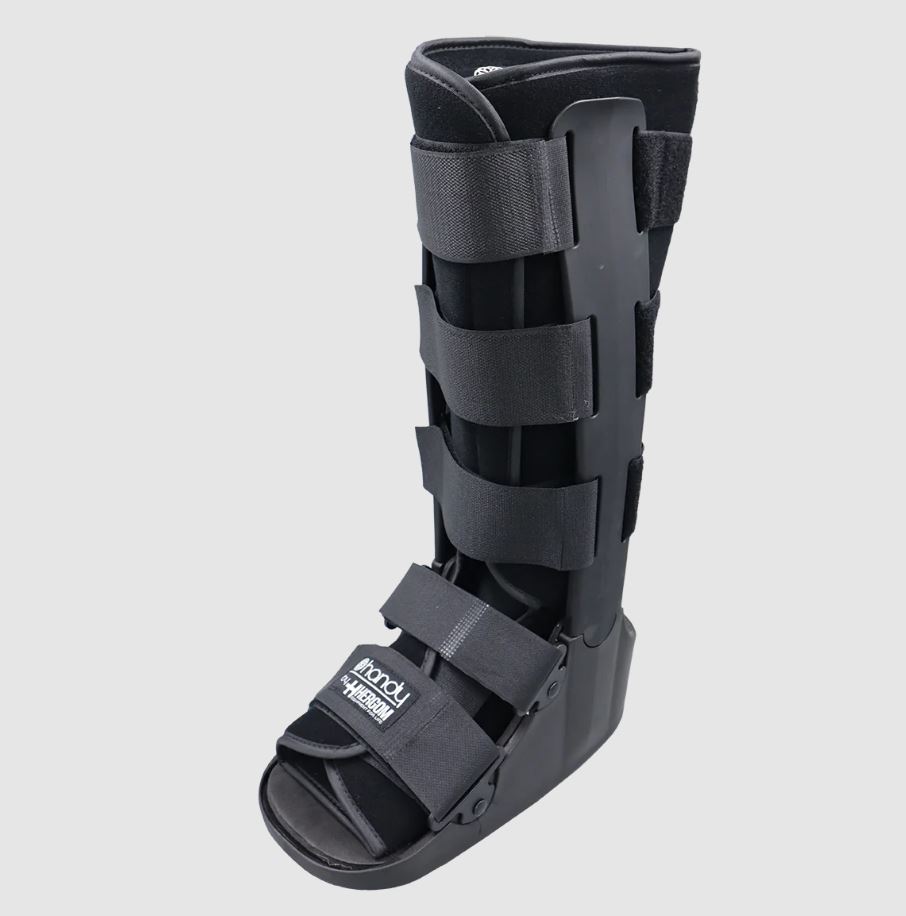 Bota Walker ortopédica Handy larga estándar no neumática modelo FBL01 con suela de balancín y ajuste de velcro