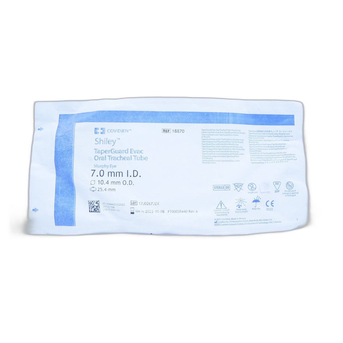 COVIDIEN Shiley Evac, tubo endotraqueal con cuff TaperGuard de 7.0 mm, sobre fondo blanco