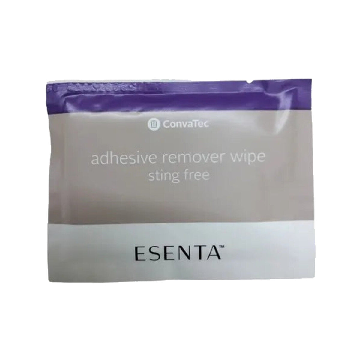 Sobre individual ConvaTec ESENTA adhesive remover wipe sting free sobre fondo blanco