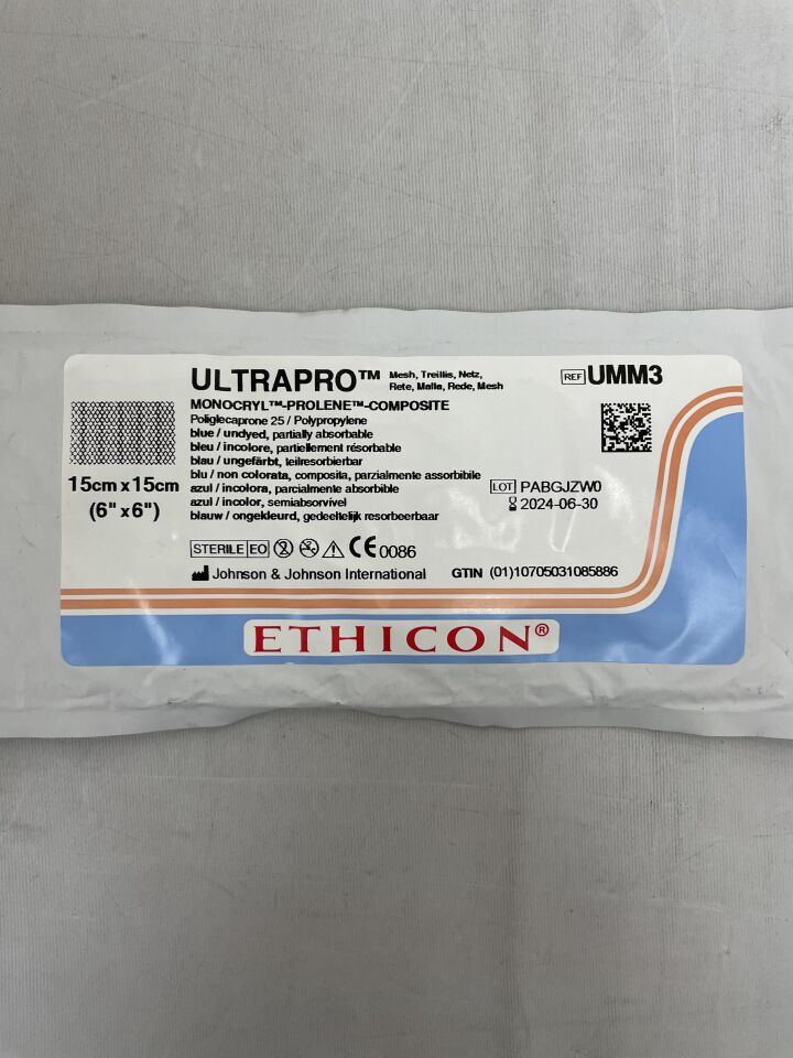 Malla quirúrgica Ethicon ULTRAPRO UMM3 de 15 x 15 cm