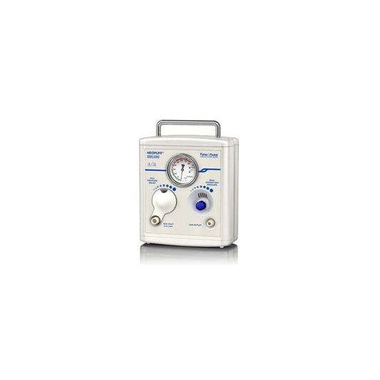Fisher & Paykel Neopuff reanimador neonatal RD900ASU sobre fondo blanco
