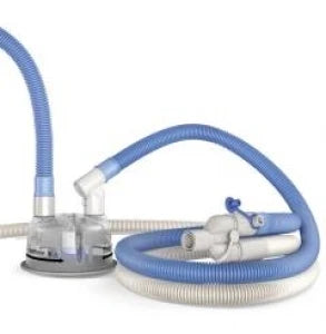 Fisher & Paykel OPT016, kit adaptador Optiflow Junior; imagen contextual del circuito y adaptadores