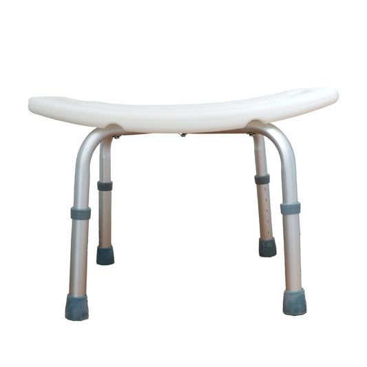 Soporte de ducha Handy AB01 completo, asiento blanco, estructura plateada y cuatro patas con conteras.