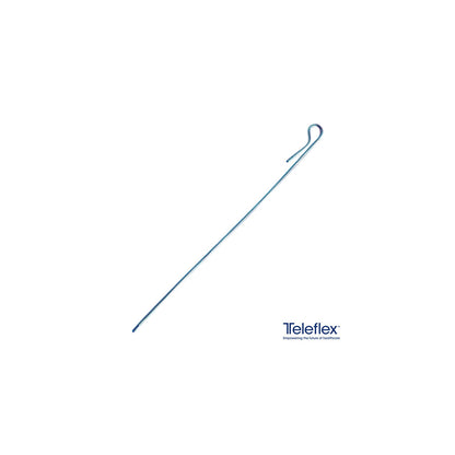Estilete Sheridan Soft-Tip Teleflex, forma del dispositivo sobre fondo blanco