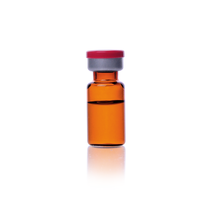 Kit WHEATON COMPLETEPAK de vial ámbar, tapón OmniFlex 3G Igloo Lyo y sello Flip rojo; montaje ilustrativo. Presentación y contenido por referencia: WHE-W991005-CPA, WHE-W991005A-CPMP.