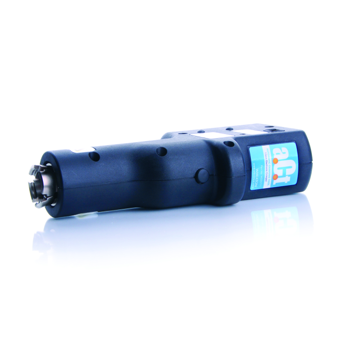 Herramienta WHEATON ACT a batería; fotografía oficial ilustrativa de la serie. Crimpado Flip-Off. Medida según referencia: WHE-W225815, WHE-W225822. Venta de una herramienta; base opcional no incluida.