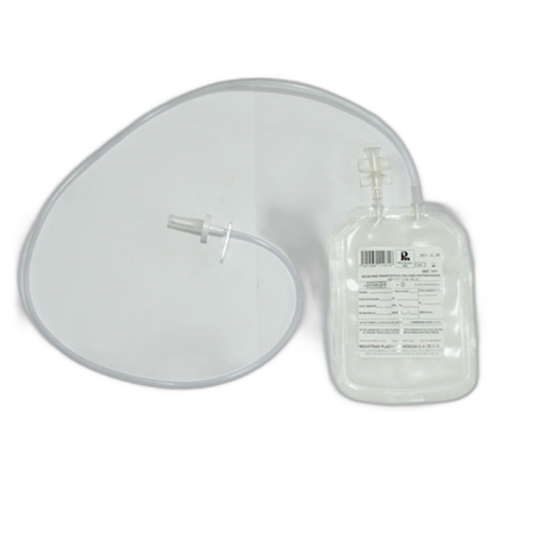 Bolsa Transfer IPM Recevac para sangre de 150 y 300 ml, con tubo y conexiones, sobre fondo blanco