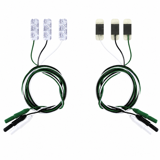 Neotech NeoLead N306 Micro, electrodos ECG radiolúcidos con cables sobre fondo blanco