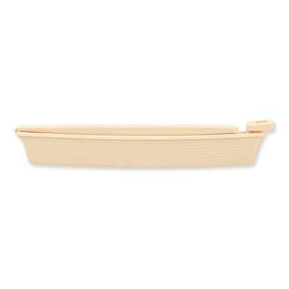 Pinza Hollister 8770 beige cerrada, curva, sobre fondo blanco
