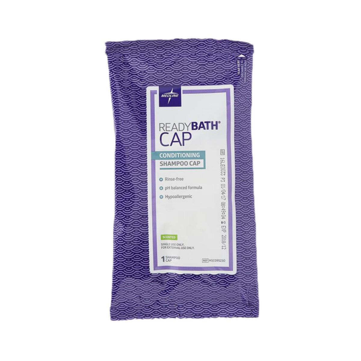 Medline MSC095230 gorro ReadyBath con shampoo sobre fondo blanco