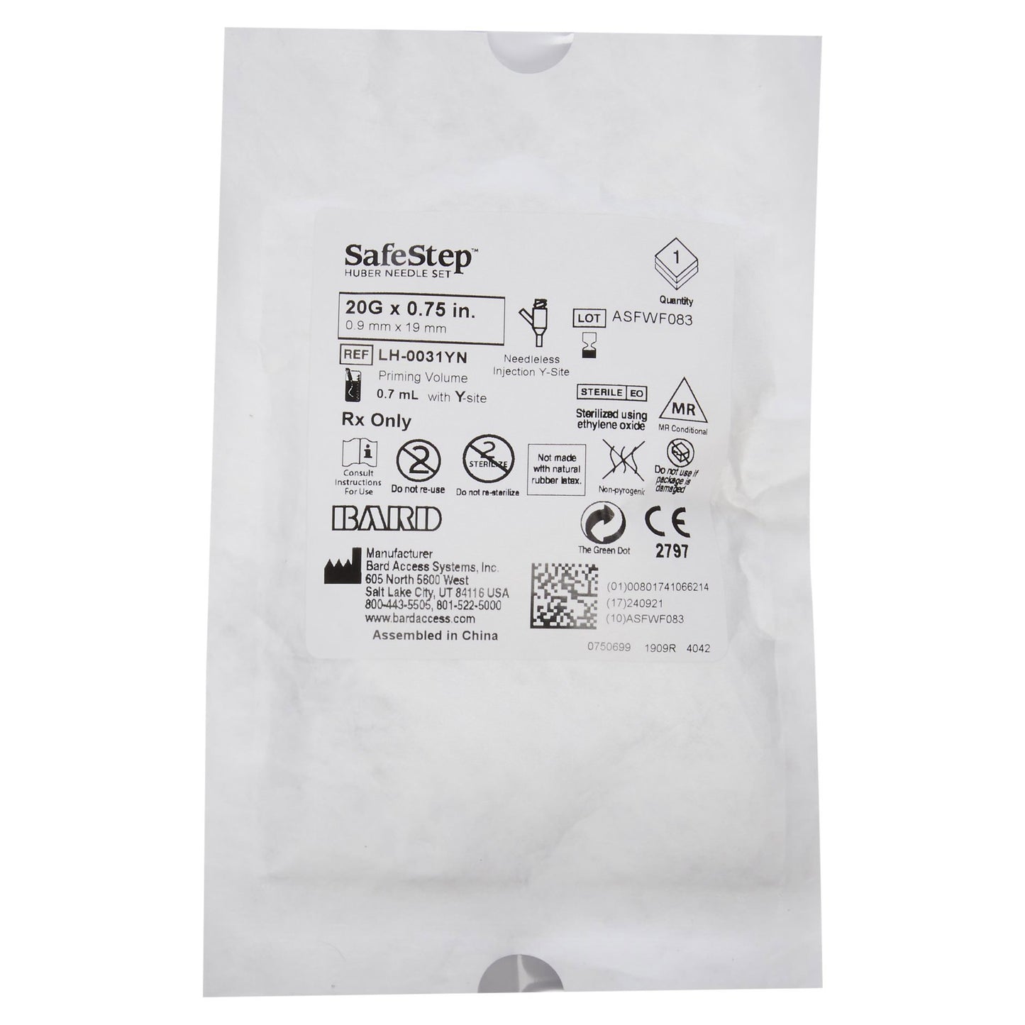 Empaque BD SafeStep de aguja Huber con sitio de inyección en Y; referencia visual de la familia 19–22 G