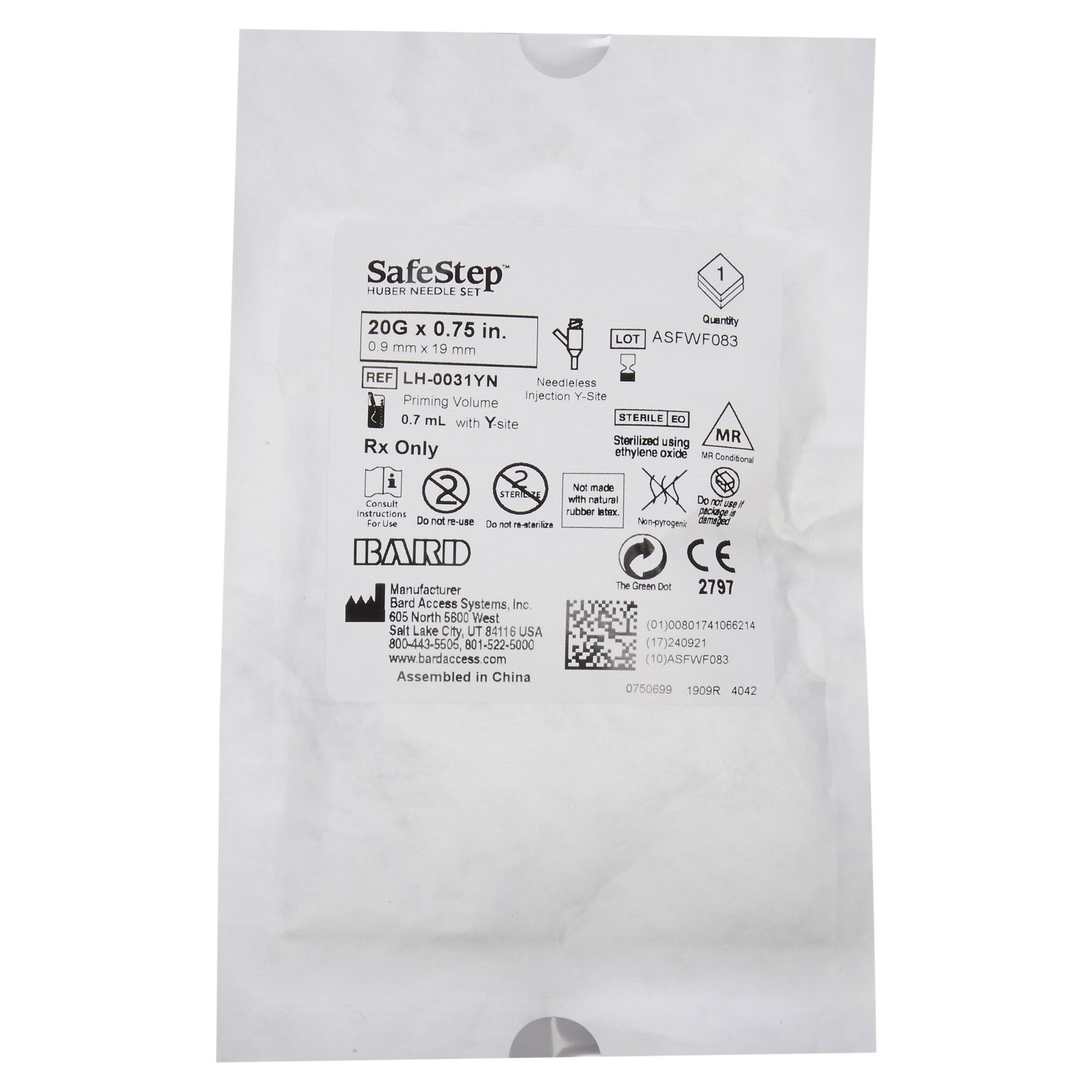 Empaque BD SafeStep de aguja Huber con sitio de inyección en Y; referencia visual de la familia 19–22 G
