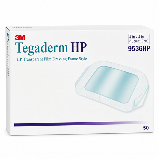 Imagen ilustrativa optimizada: apósito transparente 3M Tegaderm HP Film con borde, referencia 9536HP, 10 cm × 10 cm, caja con 50 piezas, sobre fondo blanco