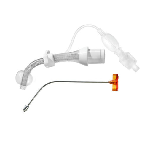 TRACOE Silcosoft PL REF 373 para traqueostomía pediátrica sobre fondo blanco